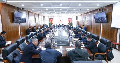 集團召開行政例會強調：結好全年硬賬，實現全年精彩